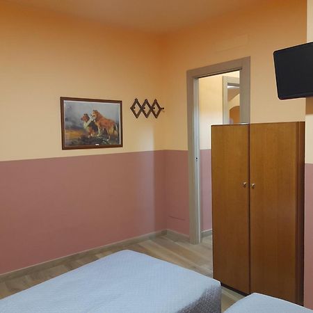 Albergo Jolanda Diano Marina Exterior foto